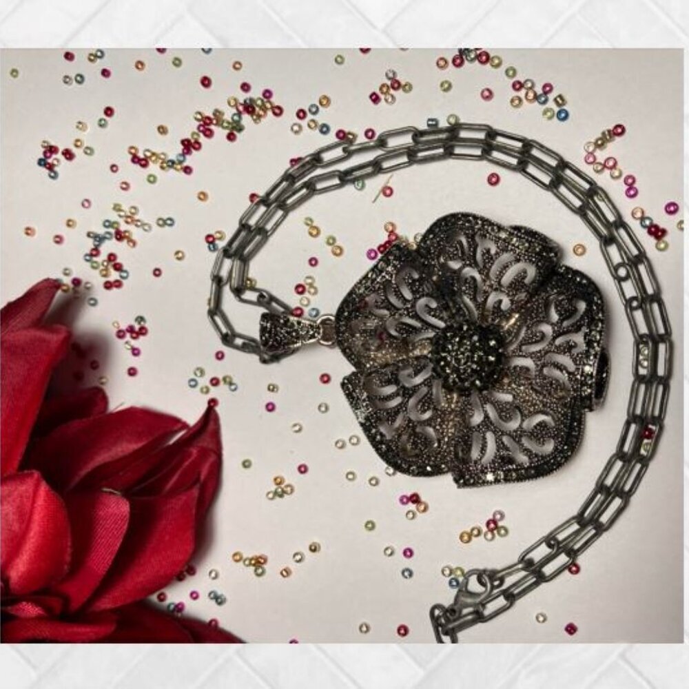 Handcrafted Oxidized Silver Filigree Flower Pendant and 18" Chain NEW